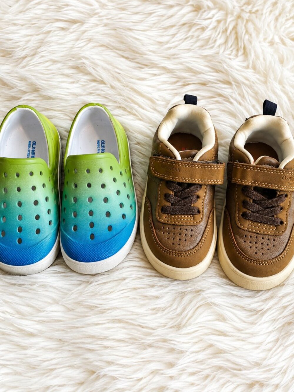 Oshkosh/Old Navy Big Boy's Shoe Bundle SZ 5M